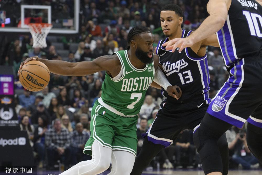 更因其理想 更因其理想