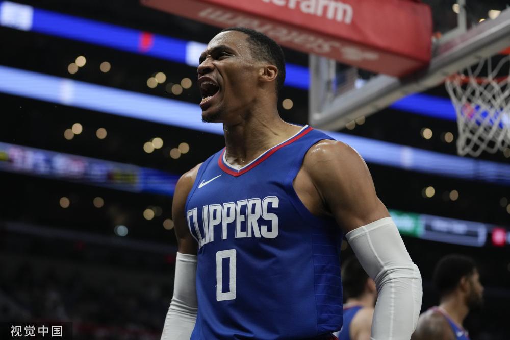 领袖的出现 领袖的出现