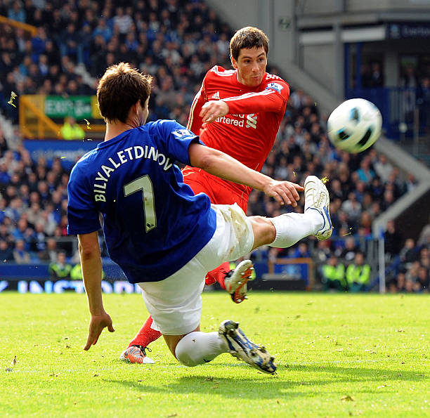 一场曲折动 一场曲折动