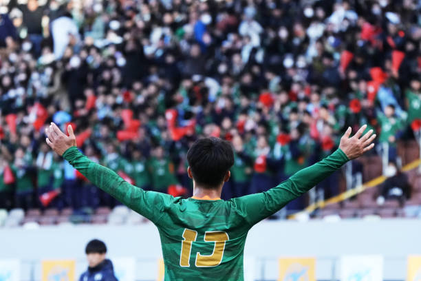 表现吸引了 表现吸引了